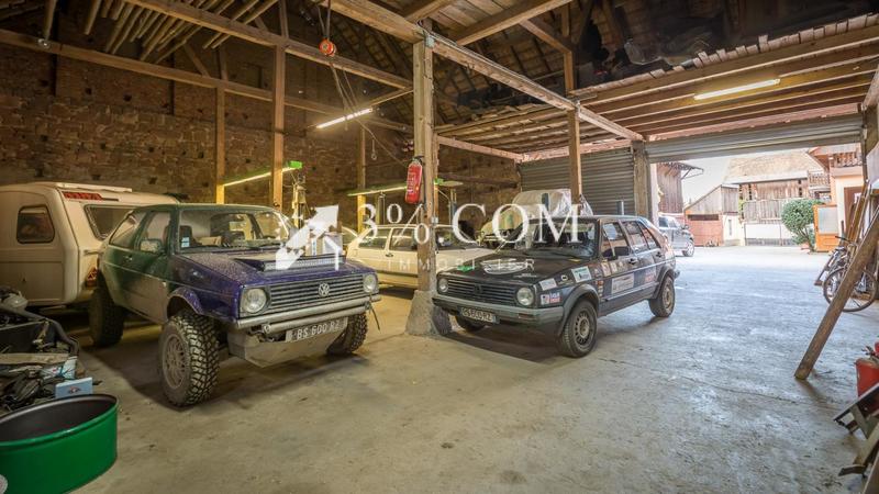 Propriété - 300 m² - 13 pièces