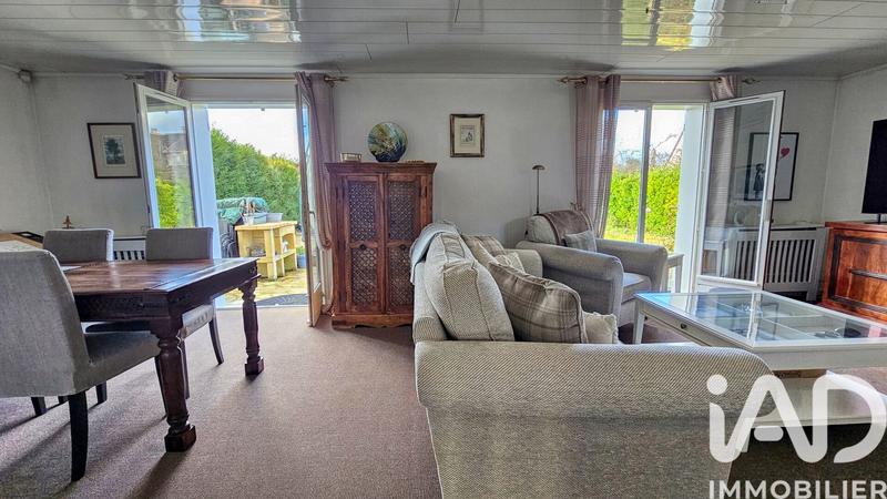 Maison - 90 m² - 5 pièces