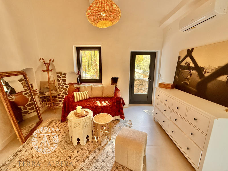 Mas - 200 m² - 7 pièces