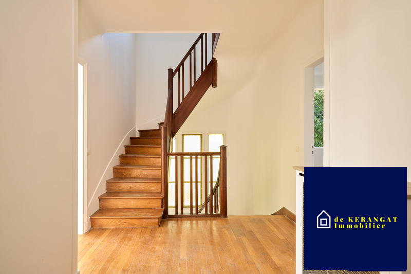 Maison - 186 m² - 7 pièces