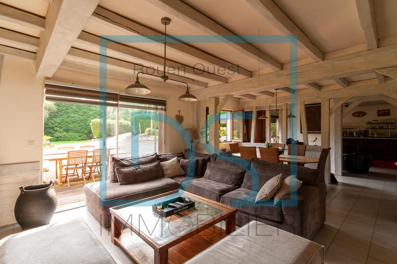 Maison - 187 m² - 6 pièces