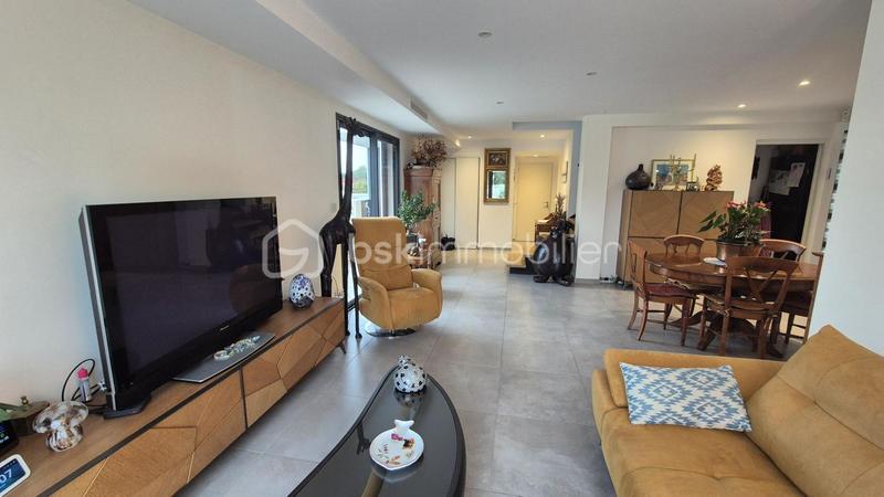 Maison - 108 m² - 6 pièces