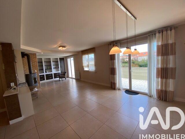 Maison de ville - 215 m² - 8 pièces