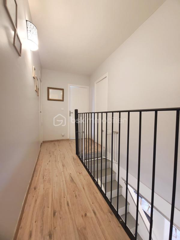 Pavillon - 131 m² - 7 pièces