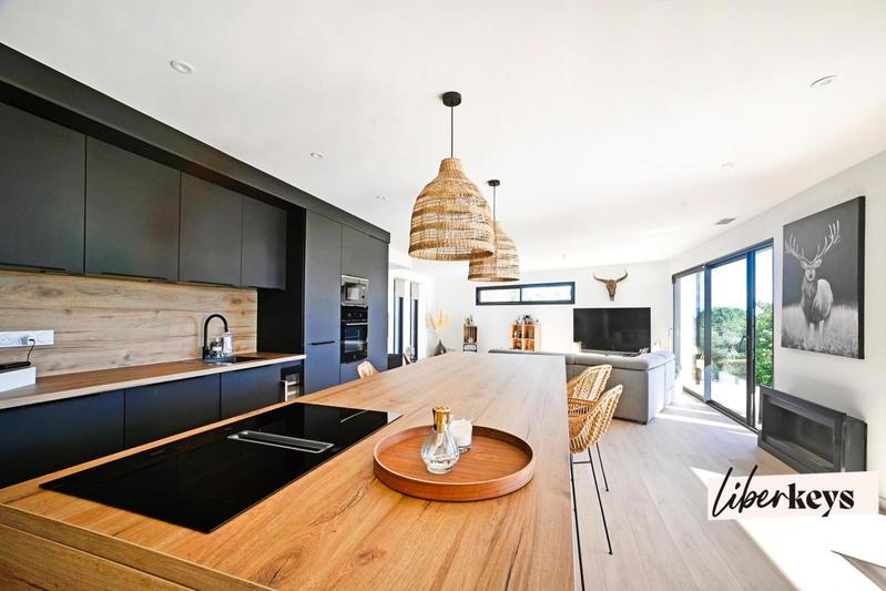 Villa - 140 m² - 5 pièces