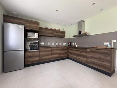 Maison - 140 m² - 6 pièces