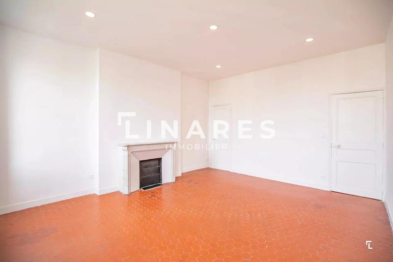 Appartement - 176 m² - 6 pièces