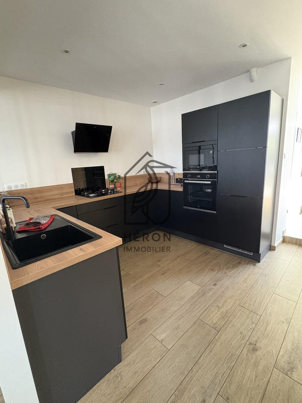 Maison ancienne - 105 m² - 5 pièces