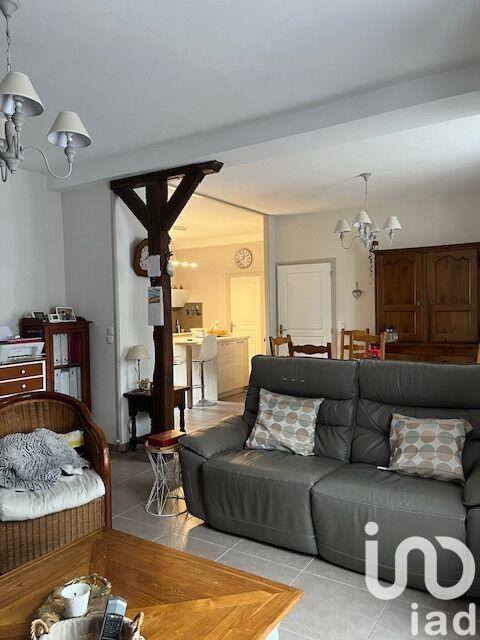 Maison - 227 m² - 8 pièces