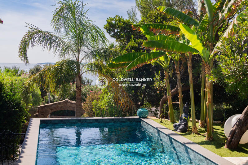 Maison - 298 m² - 7 pièces