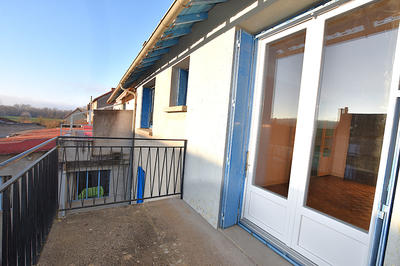 Maison - 64 m² - 5 pièces