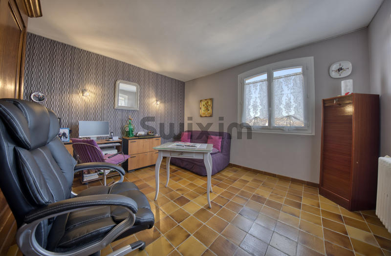 Maison - 180 m² - 6 pièces