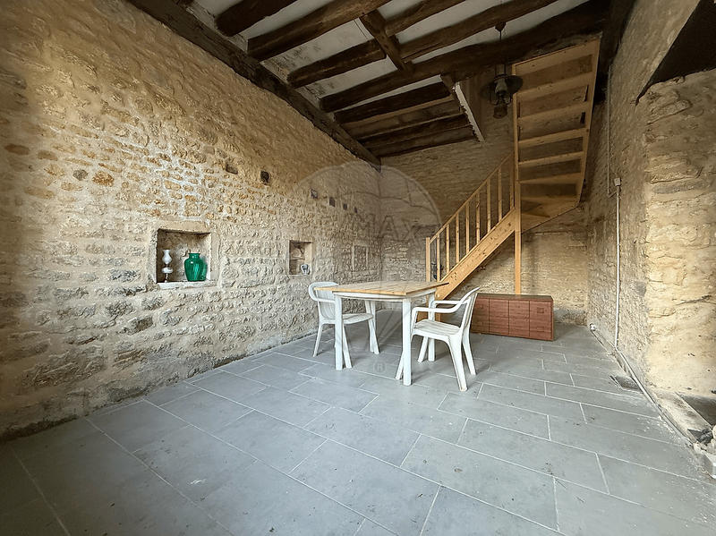 Maison - 121 m² - 4 pièces