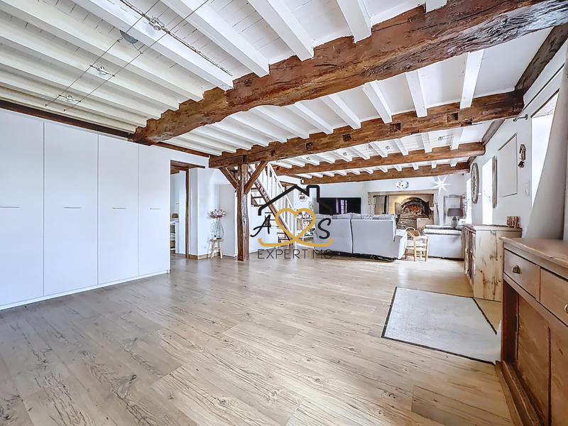 Maison - 191 m² - 7 pièces