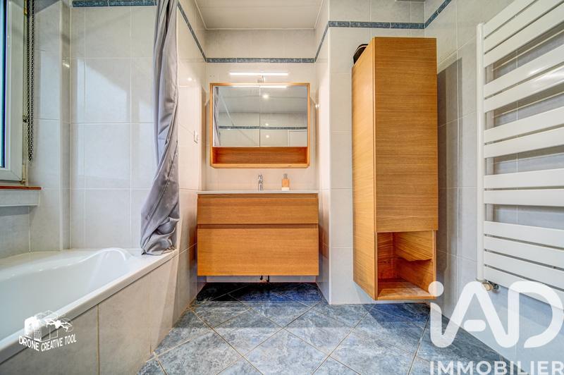 Appartement - 82 m² - 4 pièces