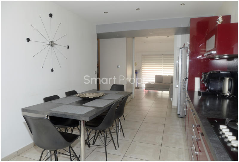 Maison - 150 m² - 6 pièces