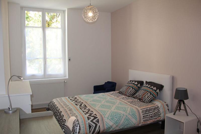 Appartement - 111 m² - 5 pièces