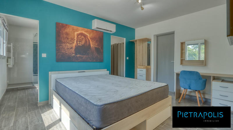 Maison contemporaine - 182 m² - 6 pièces