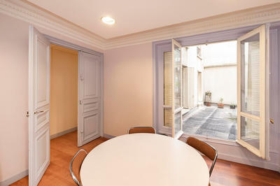 Appartement - 140 m² - 7 pièces