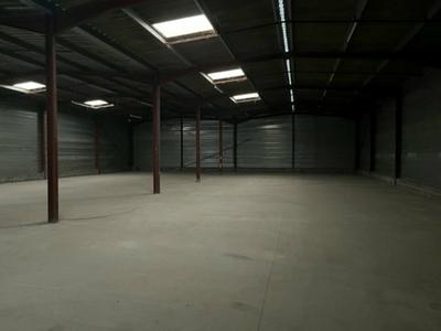 Local d'activité / Entrepôt - 850 m²