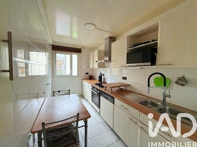 Appartement - 79 m² - 4 pièces