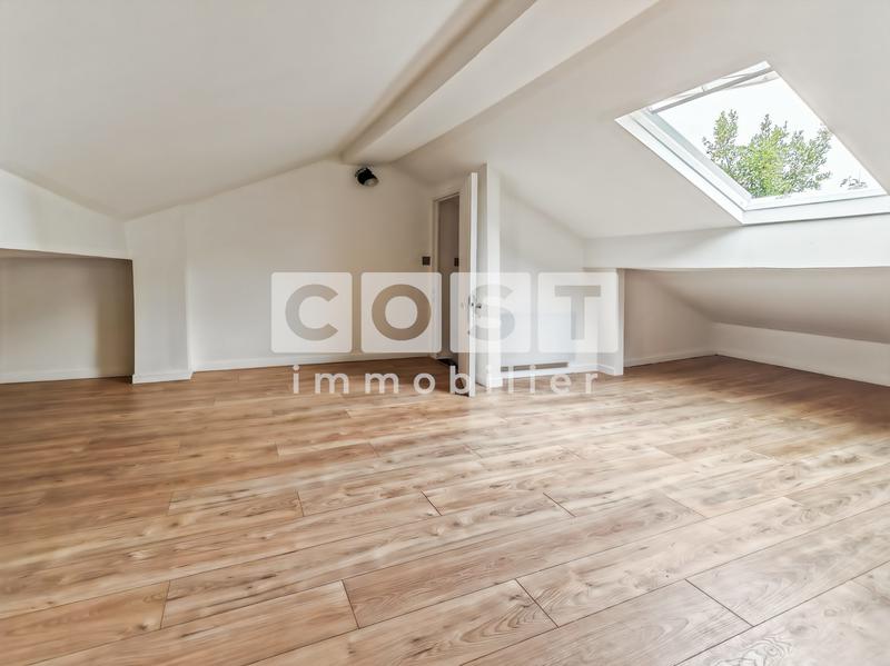 Maison - 85 m² - 4 pièces