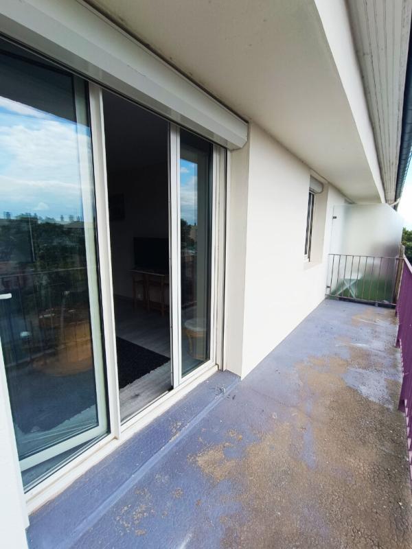 Appartement - 65 m² - 4 pièces