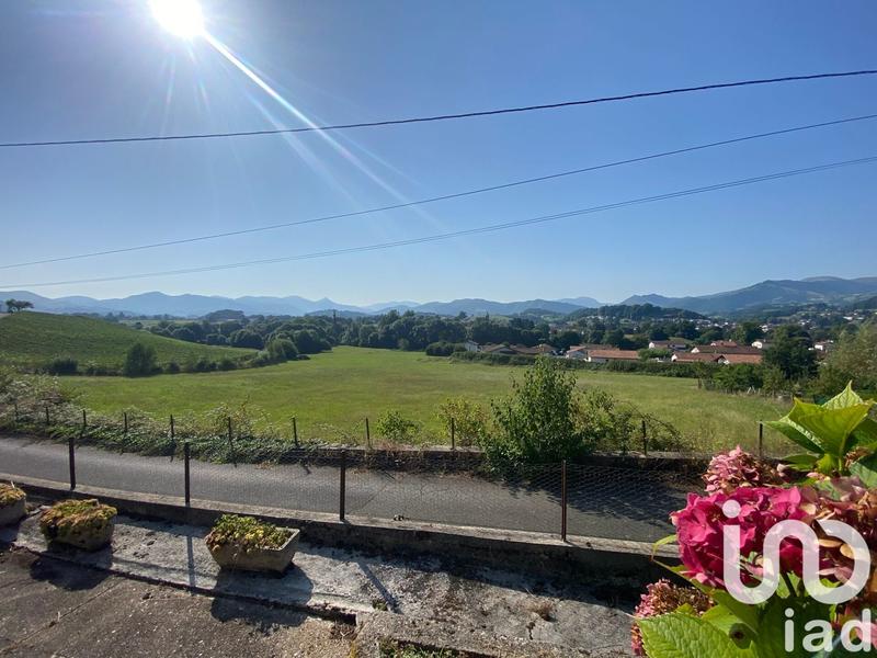 Maison - 117 m² - 9 pièces