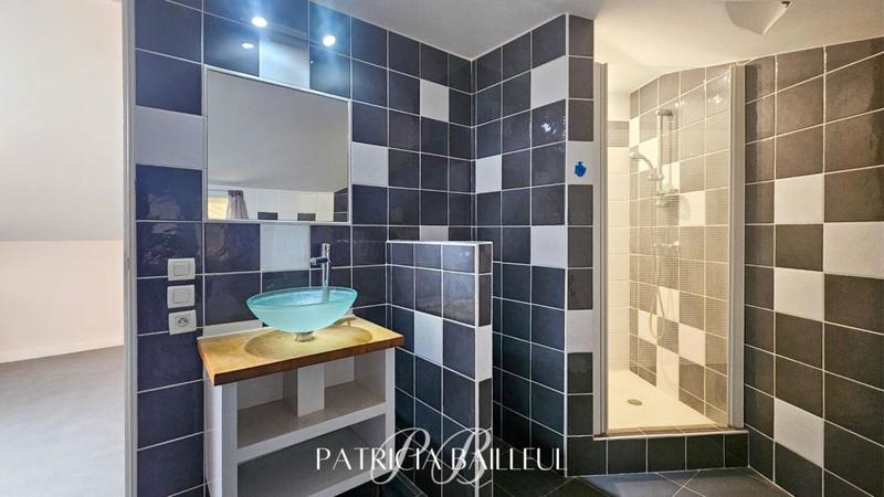 Maison - 165 m² - 7 pièces