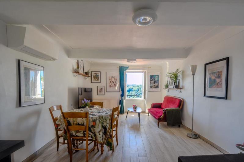 Maison de village - 66 m² - 2 pièces