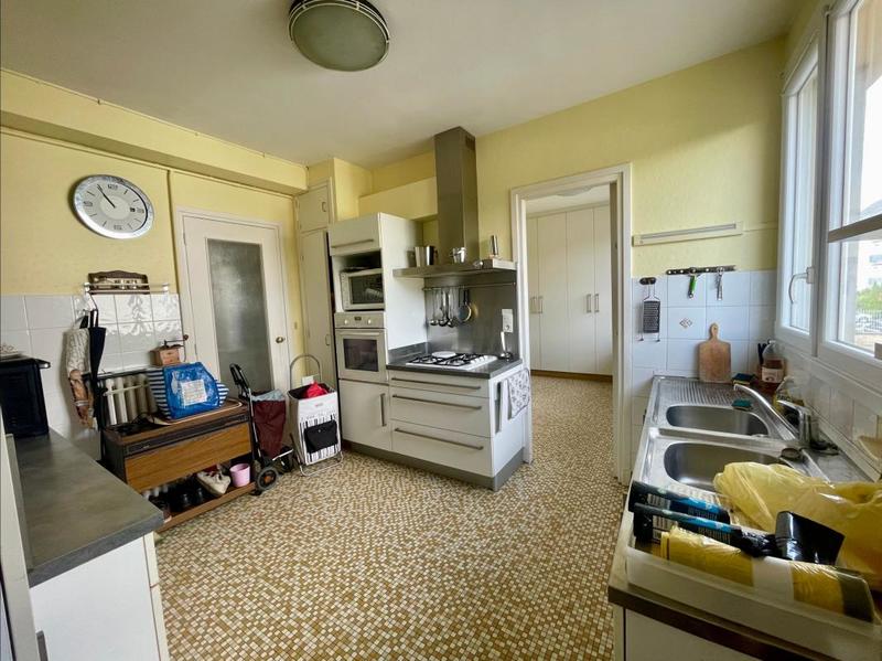 Appartement bourgeois - 185 m² - 5 pièces