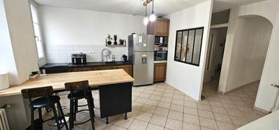 Maison - 209 m² - 6 pièces