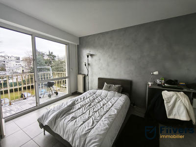 Appartement - 79 m² - 4 pièces