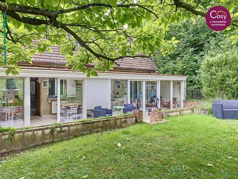 Pavillon - 197 m² - 7 pièces