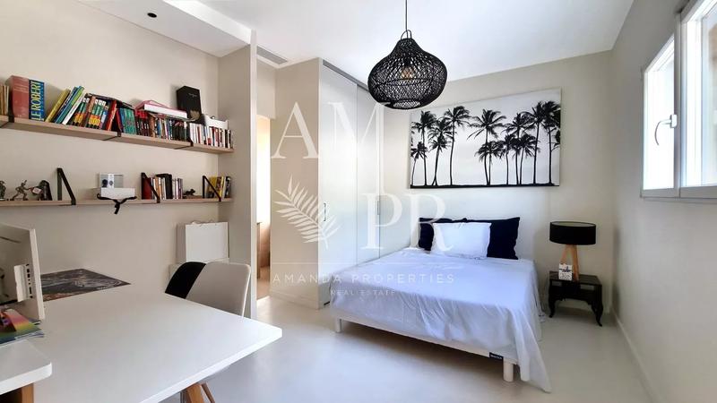 Villa - 233 m² - 5 pièces