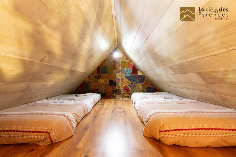 Maison ancienne - 194 m² - 7 pièces