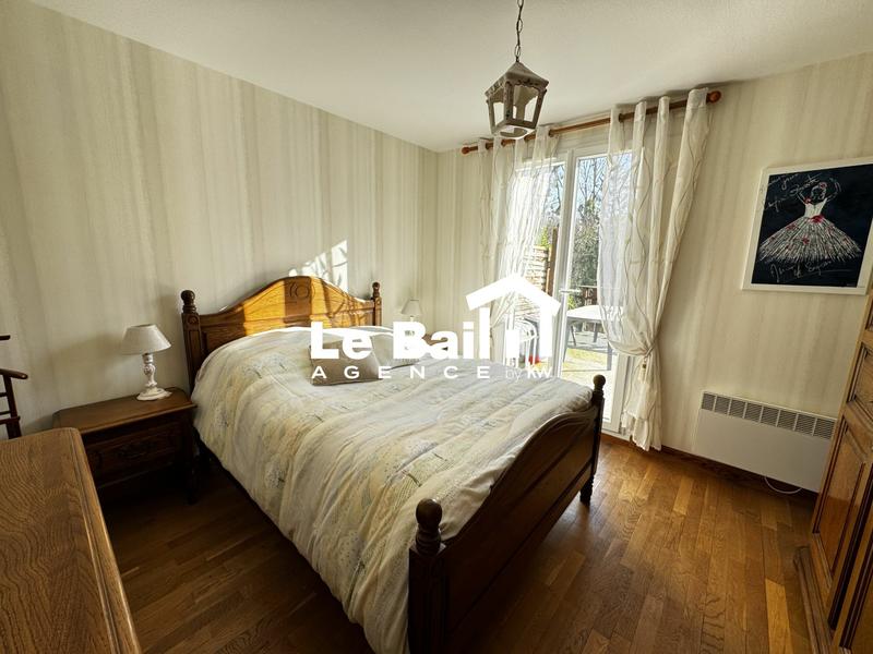 Maison - 160 m² - 8 pièces