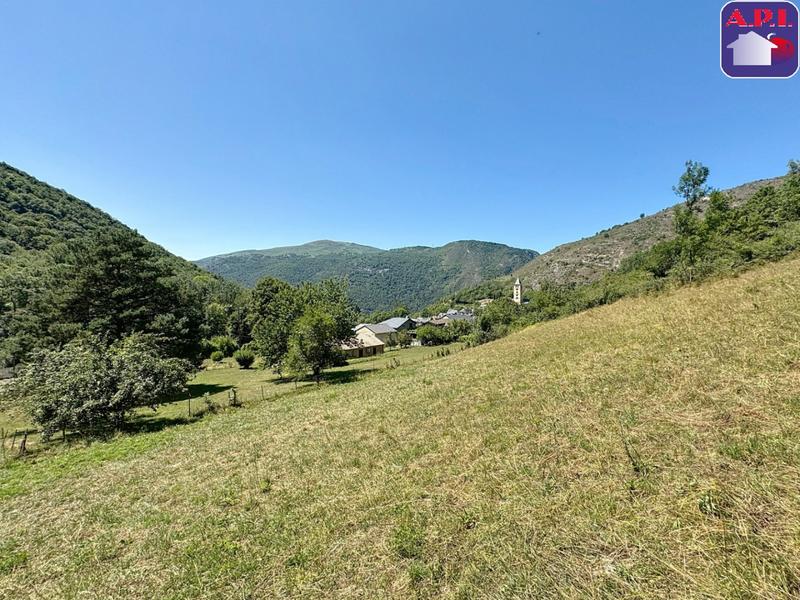 Terrain - 3 374 m²