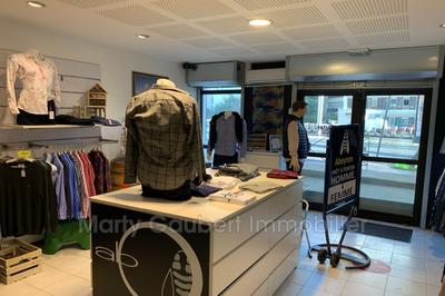 Local commercial - 65 m²