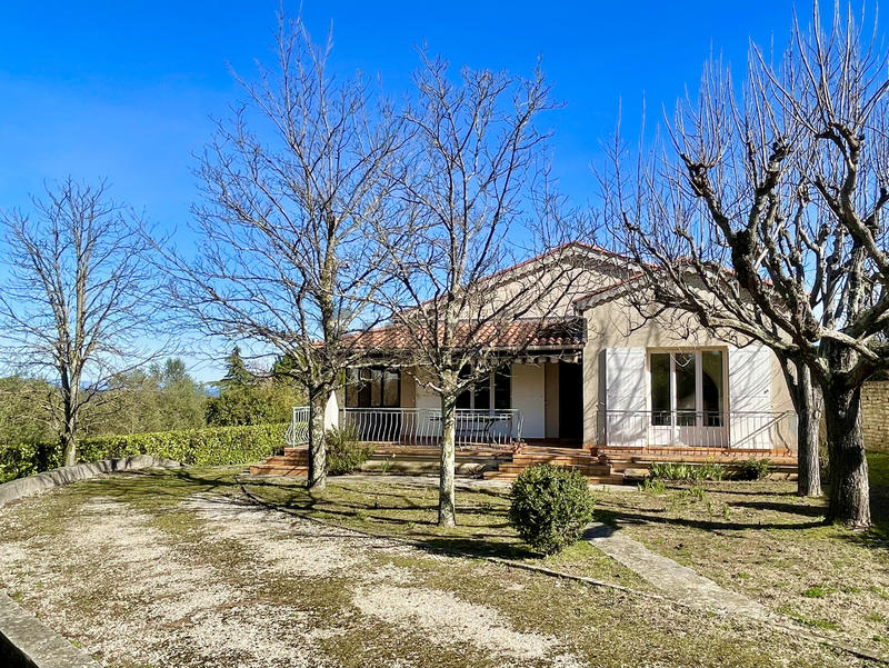 Maison - 135 m² - 6 pièces