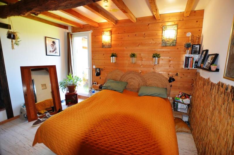 Propriété - 217 m² - 9 pièces