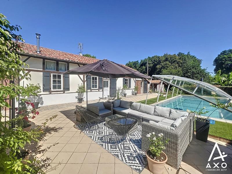 Maison - 104 m² - 4 pièces