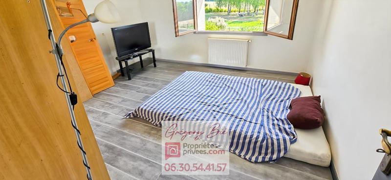 Maison - 235 m² - 6 pièces