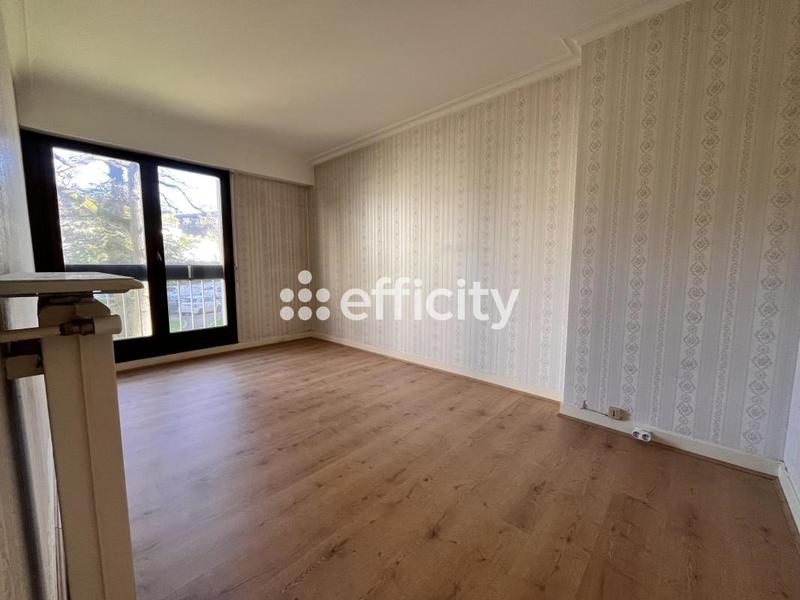 Appartement - 92 m² - 4 pièces