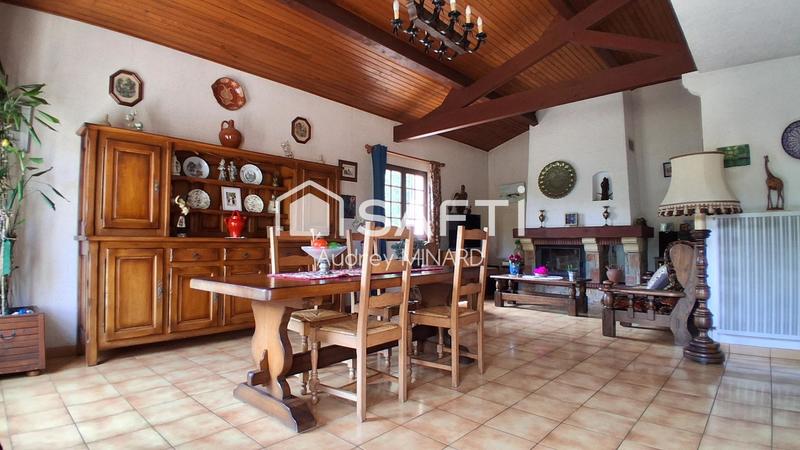 Maison - 152 m² - 6 pièces