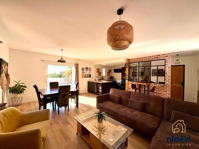 Villa - 104 m² - 4 pièces