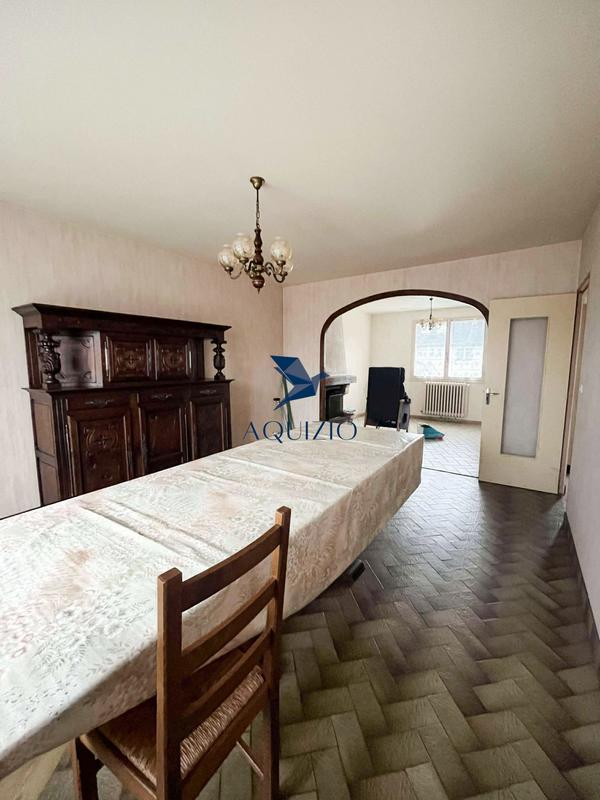 Maison traditionnelle - 120 m² - 6 pièces