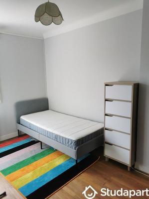 Chambre - 8 m² - 1 pièce