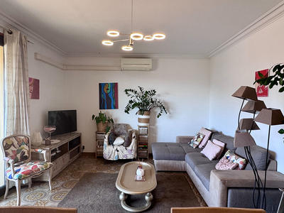 Appartement - 83 m² - 3 pièces