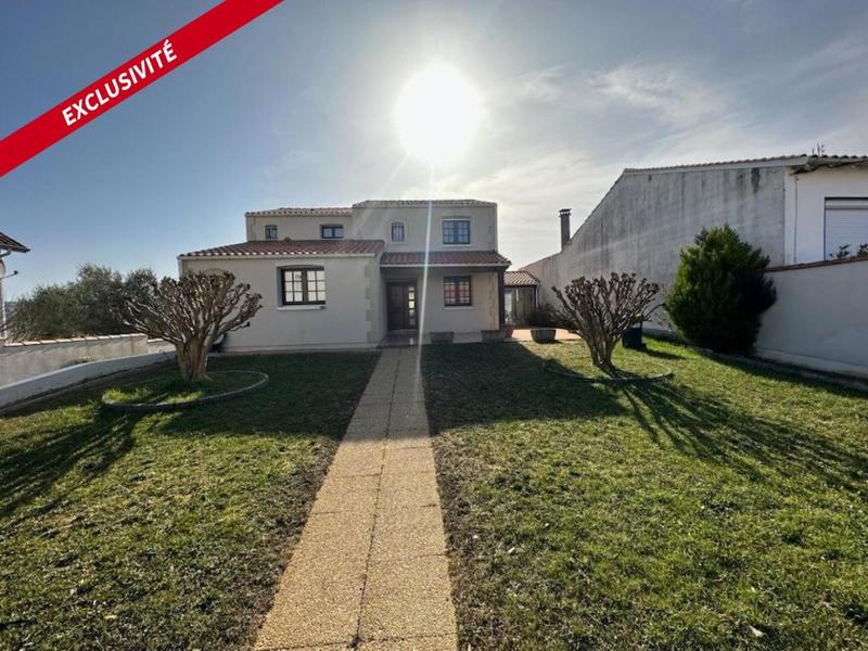 Maison - 187 m² - 7 pièces